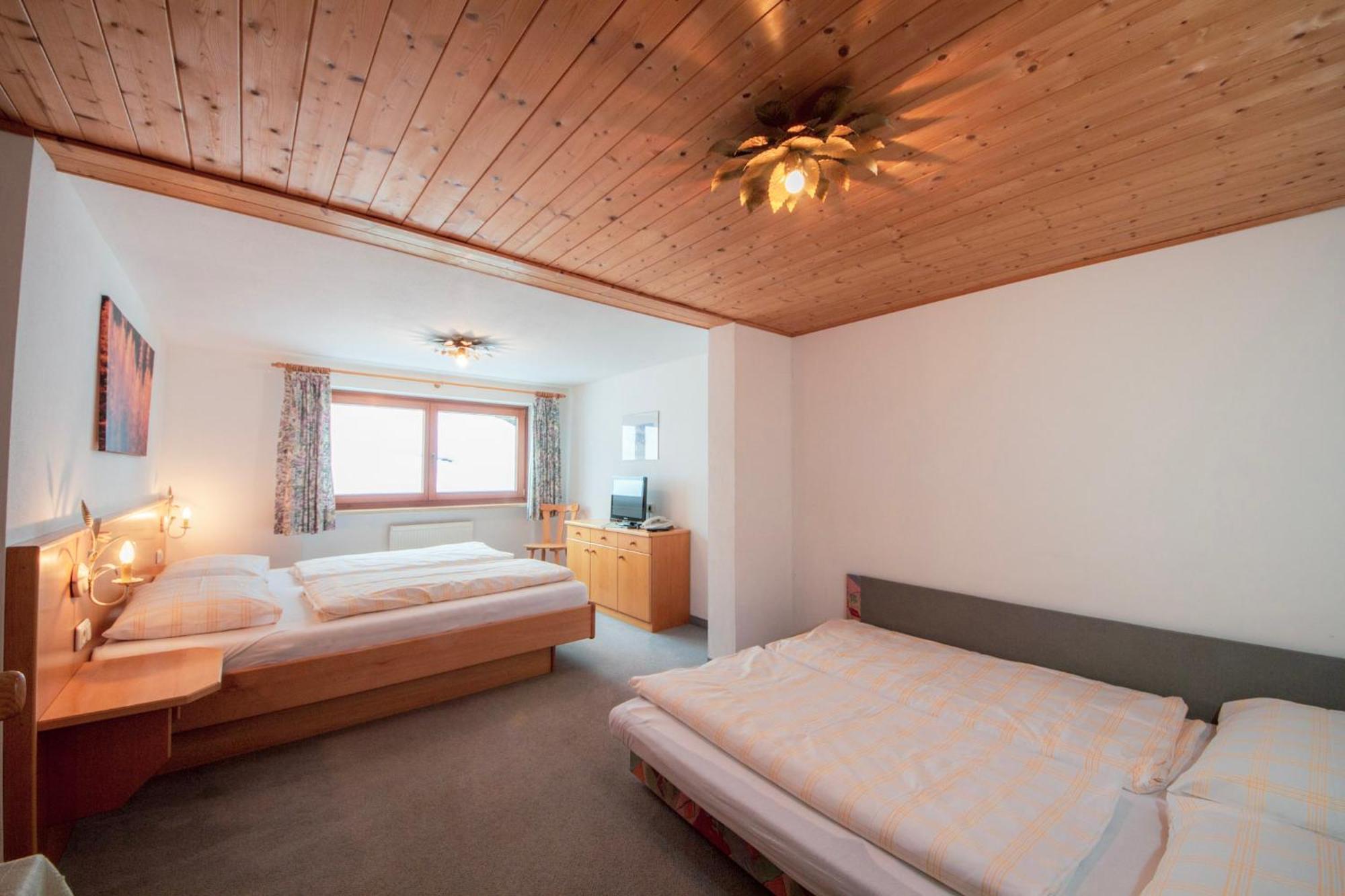 Alpengasthof-Hotel Kopphuette Mühlbach am Hochkönig エクステリア 写真