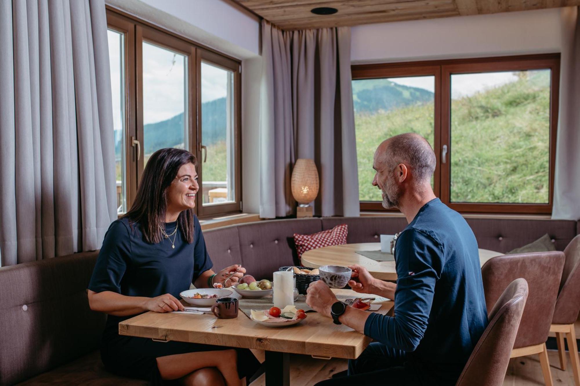 Alpengasthof-Hotel Kopphuette Mühlbach am Hochkönig エクステリア 写真
